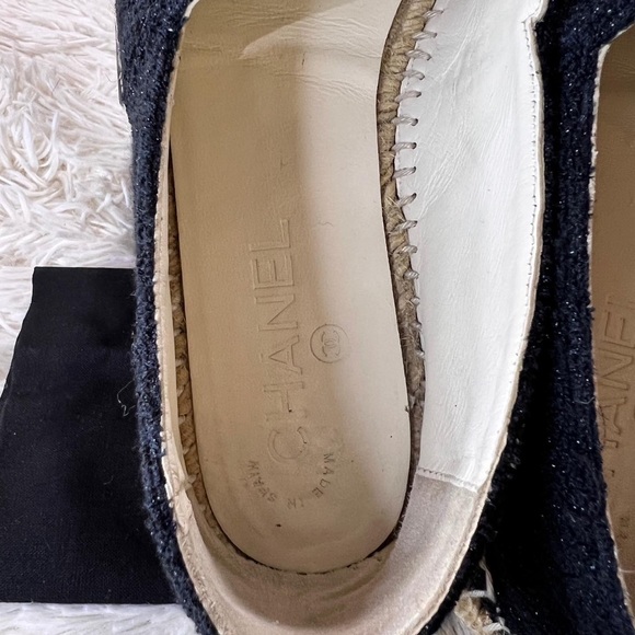 Authentic Chanel Espadrilles Metallic tweed and Patent Leather - Picture 5 of 9